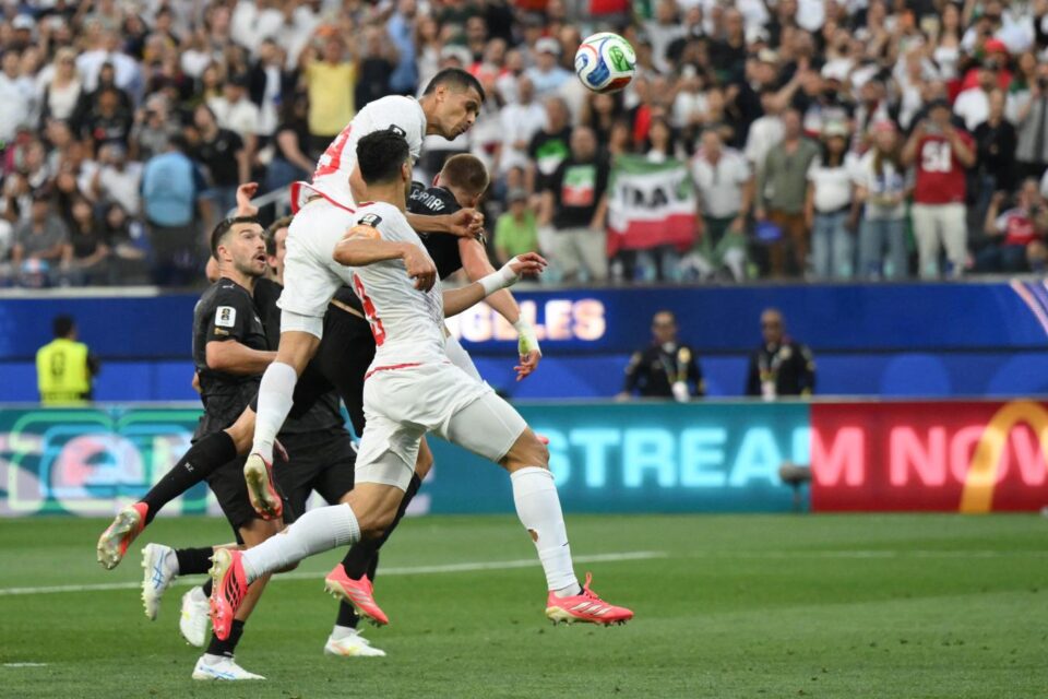 Irán y Nueva Zelanda empataron 2-2 en un partidazo en Los Angeles
