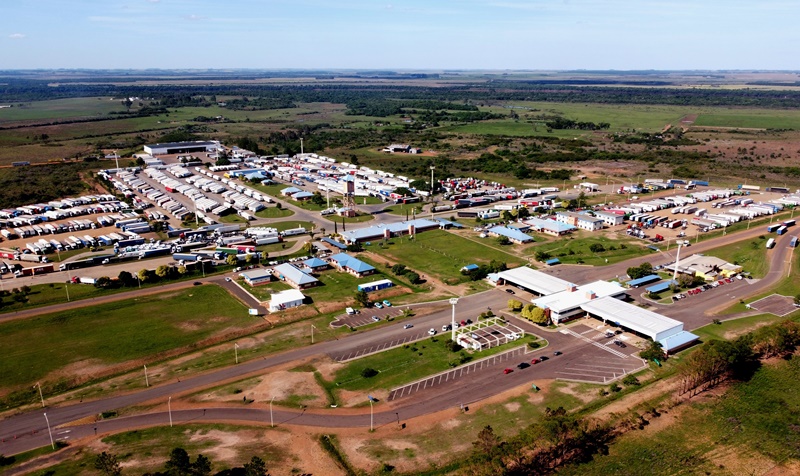 La Cámara Binacional se reúne en San Borja con una agenda clave en obras, Free Shops y conectividad aérea