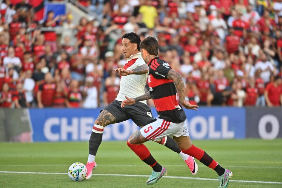 River empató 2-2 con Flamengo en un amistoso jugado en Portugal